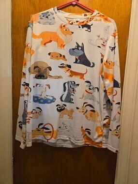 Dog -themed long sleeve Polyester Top (1X) NWOT